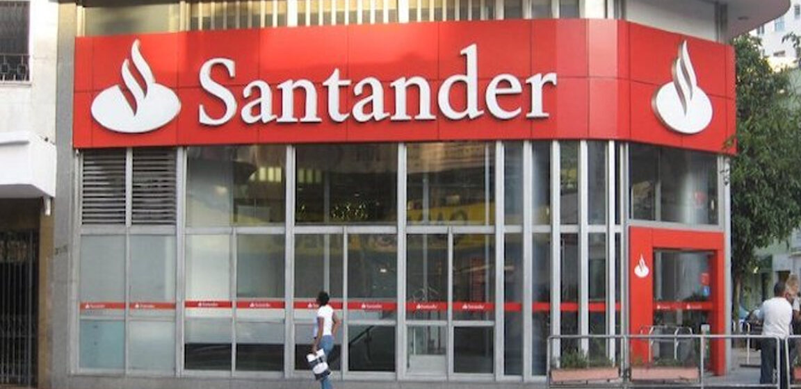 Santander Bankası Yanlışlıkla 130 Milyon Sterlin Dağıttı