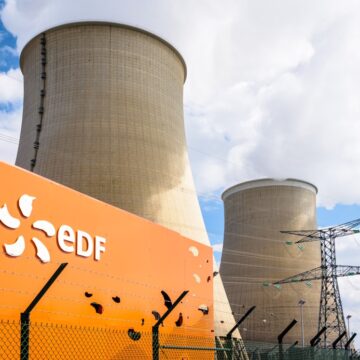 Fransa’da Anarşistler Nükleer Enerji Şirketlerine Kundaklama Eylemi Gerçekleştirdi