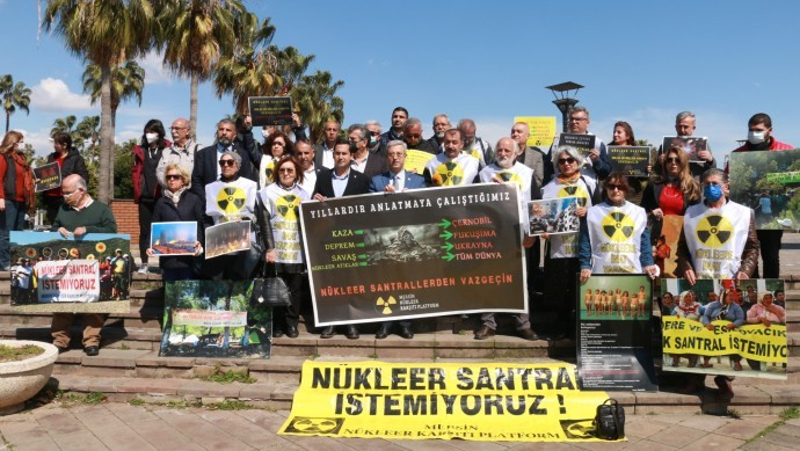 Fukuşima nükleer felaketinin 11. yıldönümünde Adana ve Mersin’de eylemler
