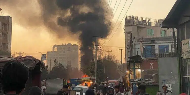 Kabil’de Bir Lisede Patlamalar: 6 Kişi Yaşamını Yitirdi