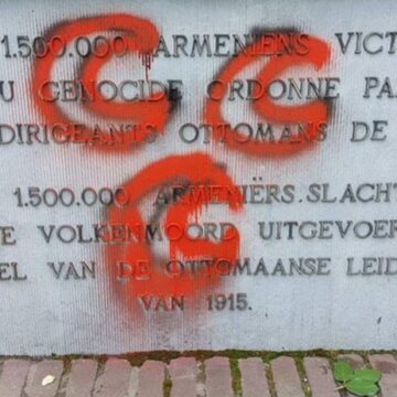 Belçika’da Ermeni Soykırımı Anıtı’na Faşist Saldırı